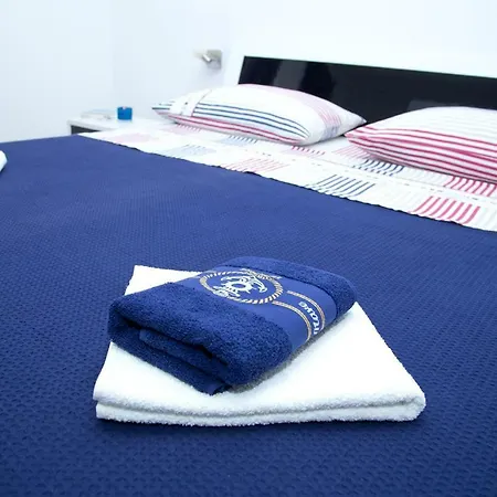 Apartman Topic