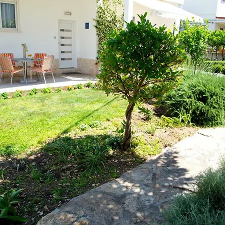 Apartman Topic Apartment Kastela