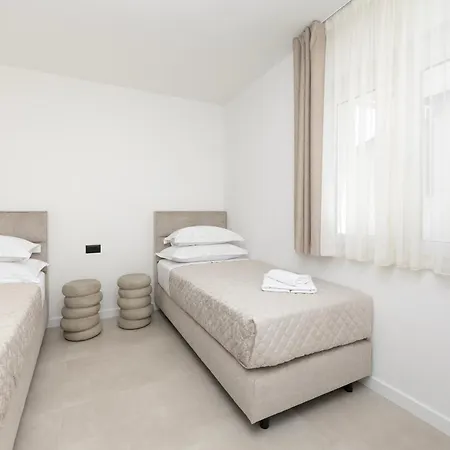 Jolive شقة *