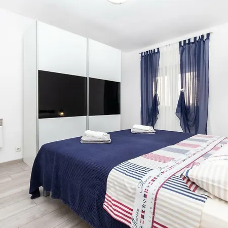 Apartman Topic 公寓 Kaštela
